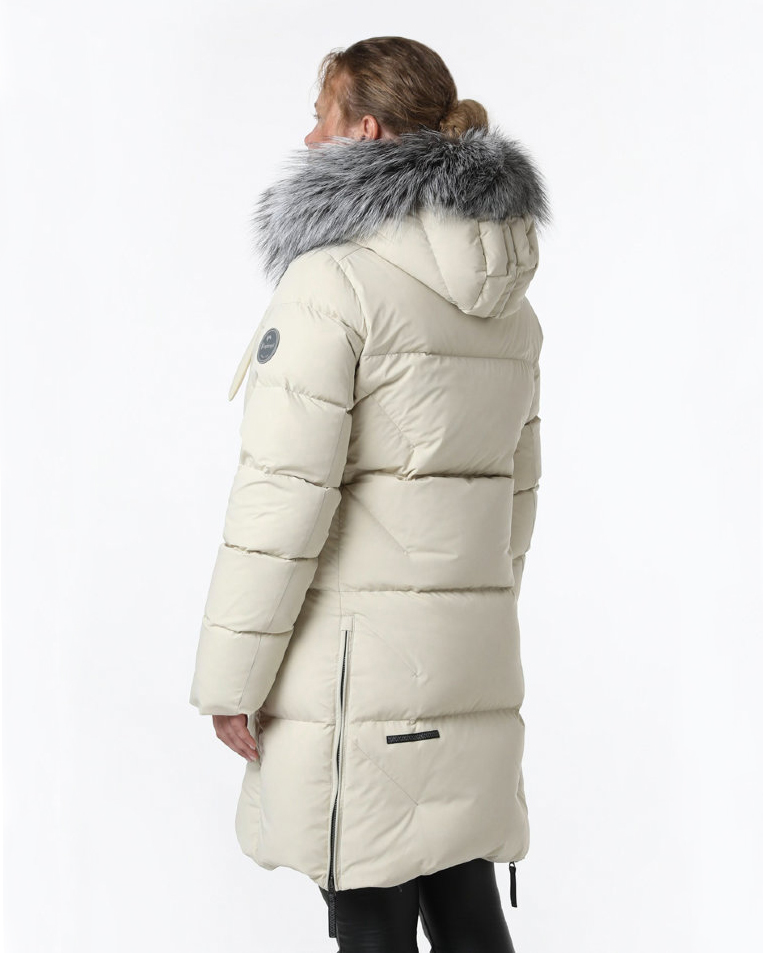 Пуховое пальто женское LAPLANGER Марго SkyStretch Goose (светлый бежевый), фото 2 Пуховое пальто женское LAPLANGER Марго SkyStretch Goose (светлый бежевый), фото 2